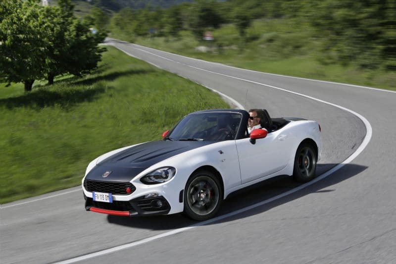 2 16 Abarth 124 Spider 1.4 MultiAir (17  Hp) Automatic