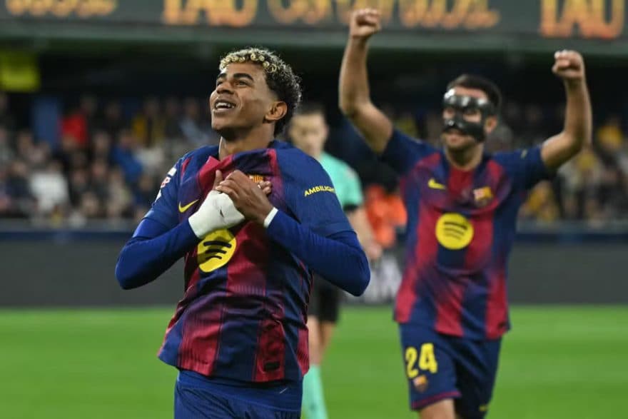 Barcelona Beat Villarreal 2-0 to Extend La Liga Lead